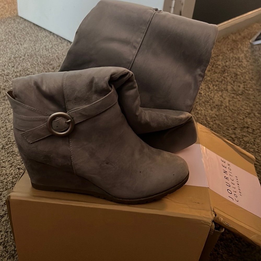 Journee Collection Veronica Boots